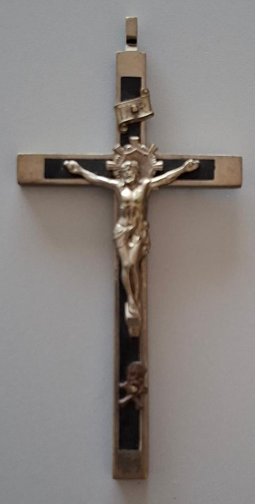 Crusifix/Kruis met Jezus afbeelding. Antiek, zilverkleurig, Antiek en Kunst, Ophalen of Verzenden