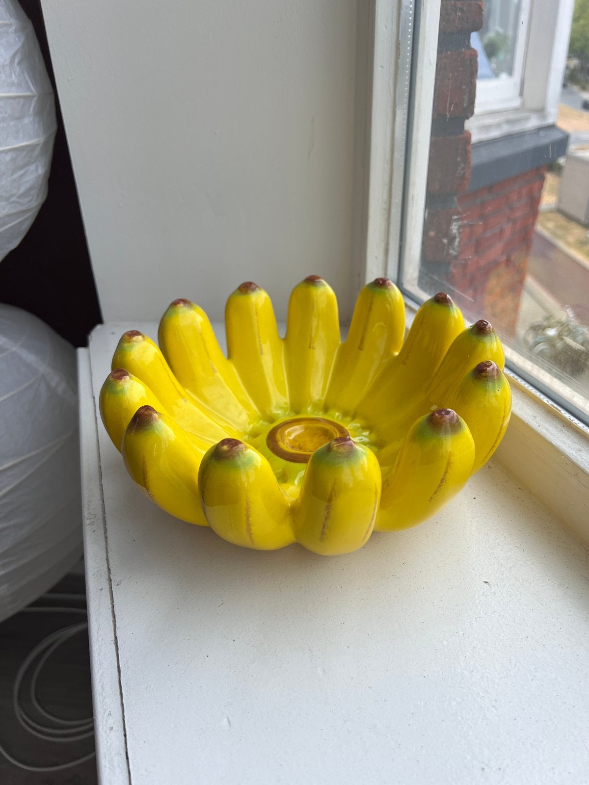 Keramieken bananenschaal - 24 cm doorsnee, Huis en Inrichting, Woonaccessoires | Schalen en Manden, Ophalen, Gebruikt, Porselein of Keramiek