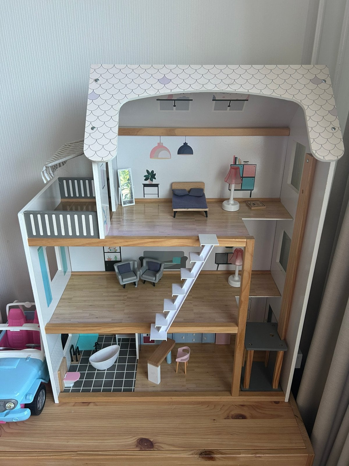 Poppenhuis met meubeltjes, Ophalen, Gebruikt, Poppenhuis