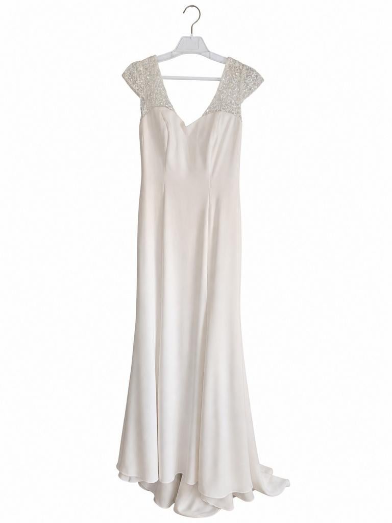 Nieuwe trouwjurk, nooit gedragen - Perfecte staat!, Kleding | Dames, Trouwkleding en Trouwaccessoires, Trouwjurk, BRIDALSTAR, Wit