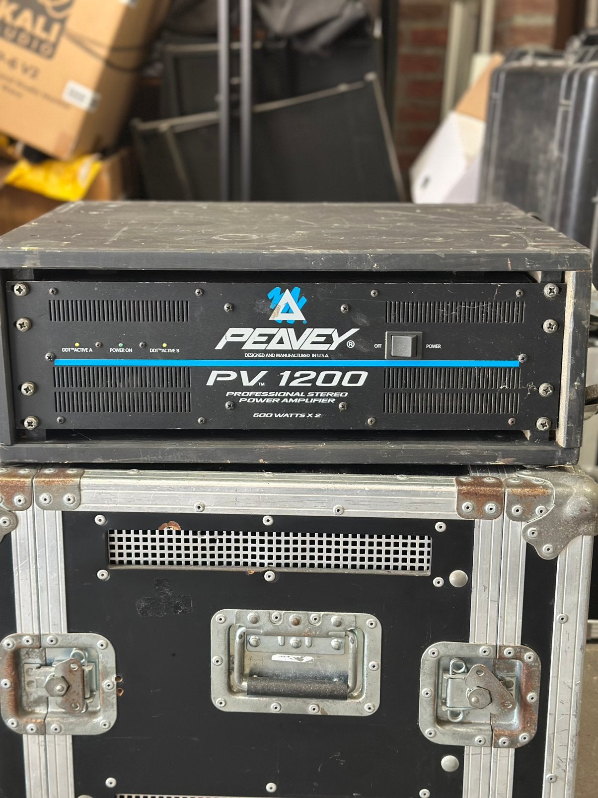 Peavey PV1200 versterker, Overige merken, Peavey, Ophalen of Verzenden, 120 watt of meer