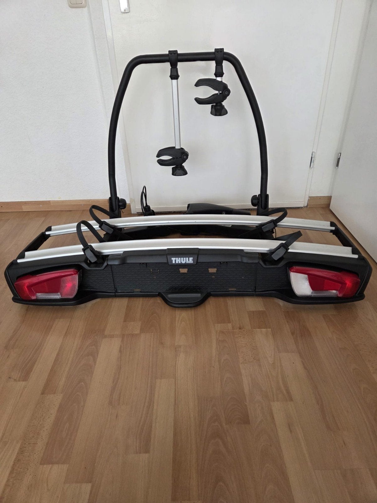 Thule VeloSpace XT2 938 trekhaak fietsendrager, Auto diversen, Fietsendragers, Zo goed als nieuw, Trekhaakdrager, 2 fietsen, Elektrische fiets