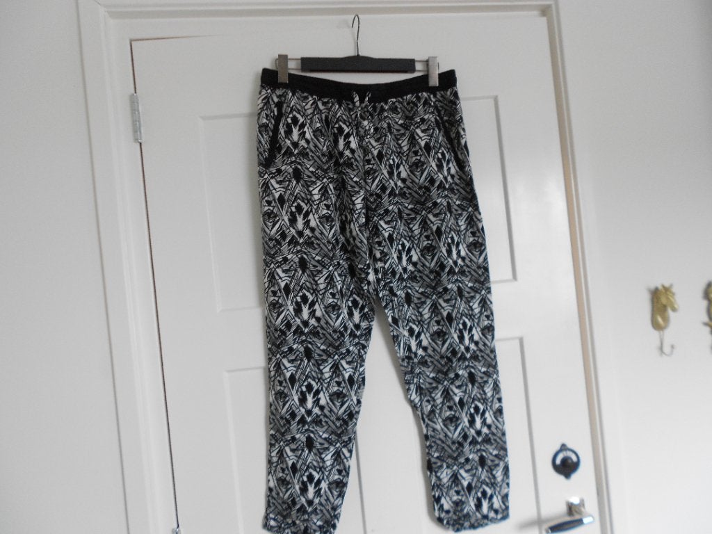Casual Ladies fijne, comfortabele zwart/witte broek, XXL., Verzenden, Zwart, Zo goed als nieuw, Lang