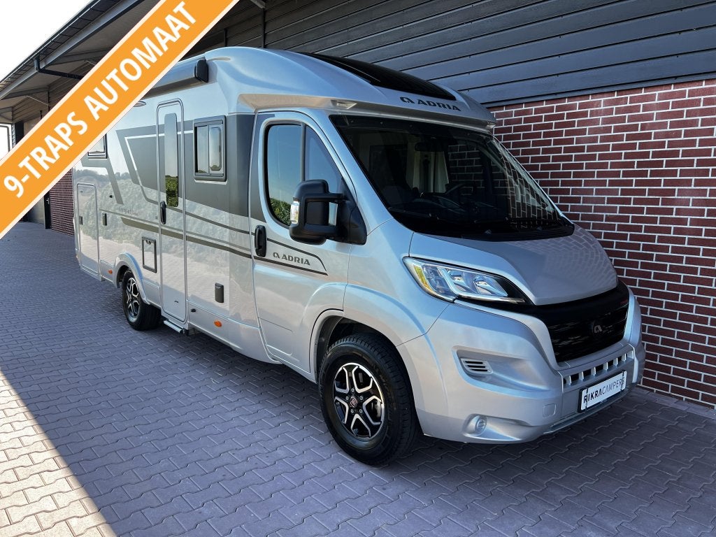 Adria Compact DL Supreme Automaat/160PK/Bearlock/Fietsdrager, Automaat, 6 tot 7 meter, Bedrijf, Diesel