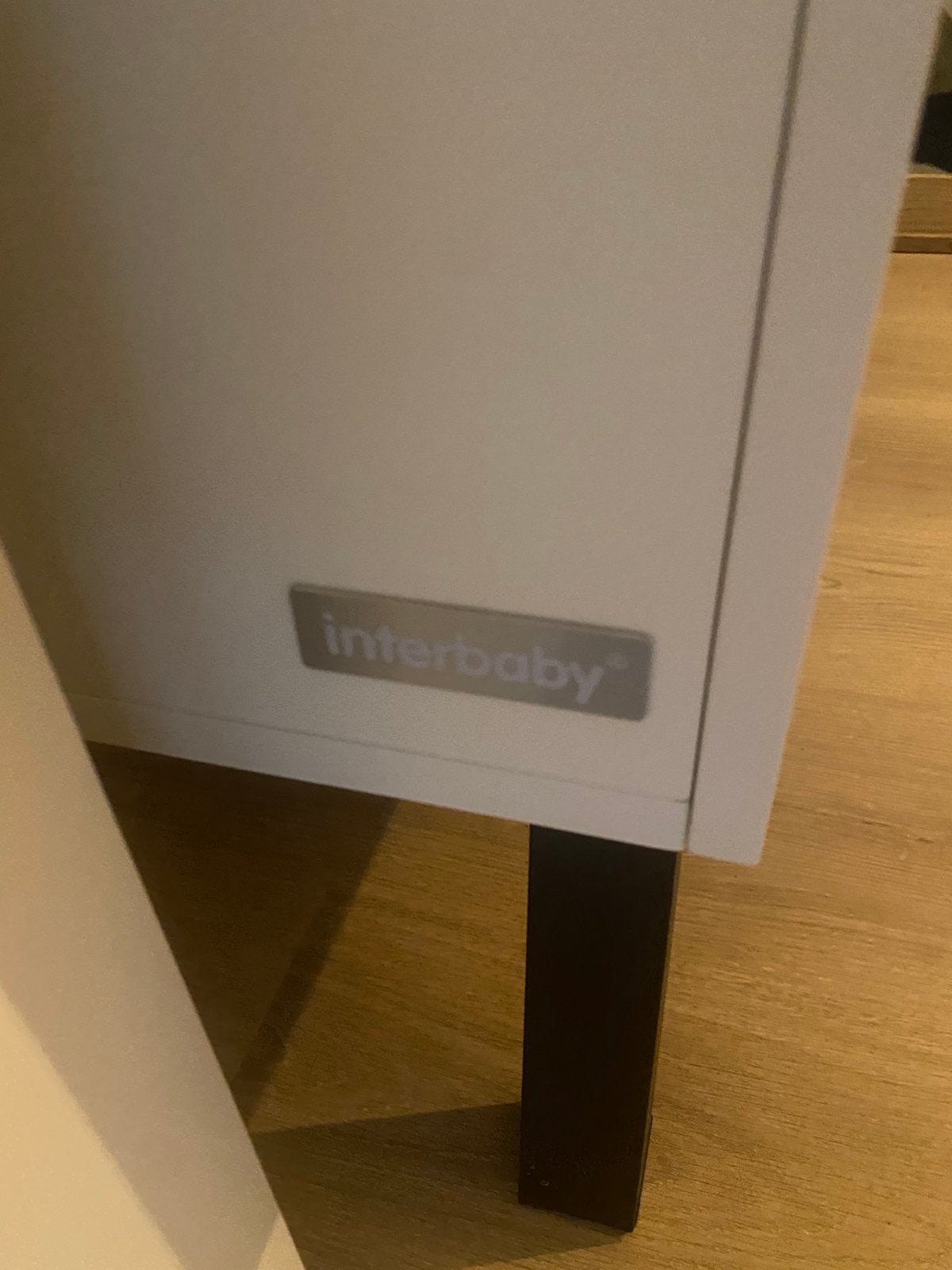 Interbaby set: Commode (ZGAN) & Ledikant incl. AeroSleep, Ophalen, Zo goed als nieuw, Jongetje of Meisje