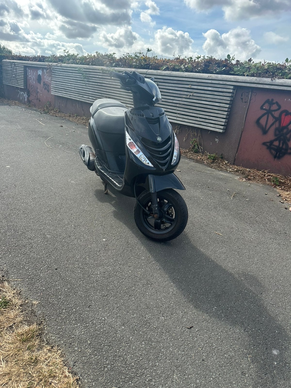 Zip 4t 50cc, Ophalen, Zo goed als nieuw, Benzine, Zip