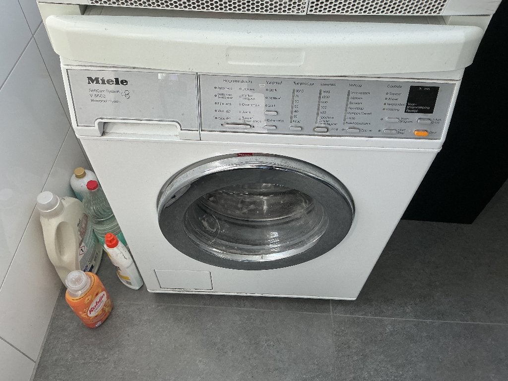 Miele v5660 defect, Ophalen, 4 tot 6 kg, 1600 toeren of meer, Voorlader