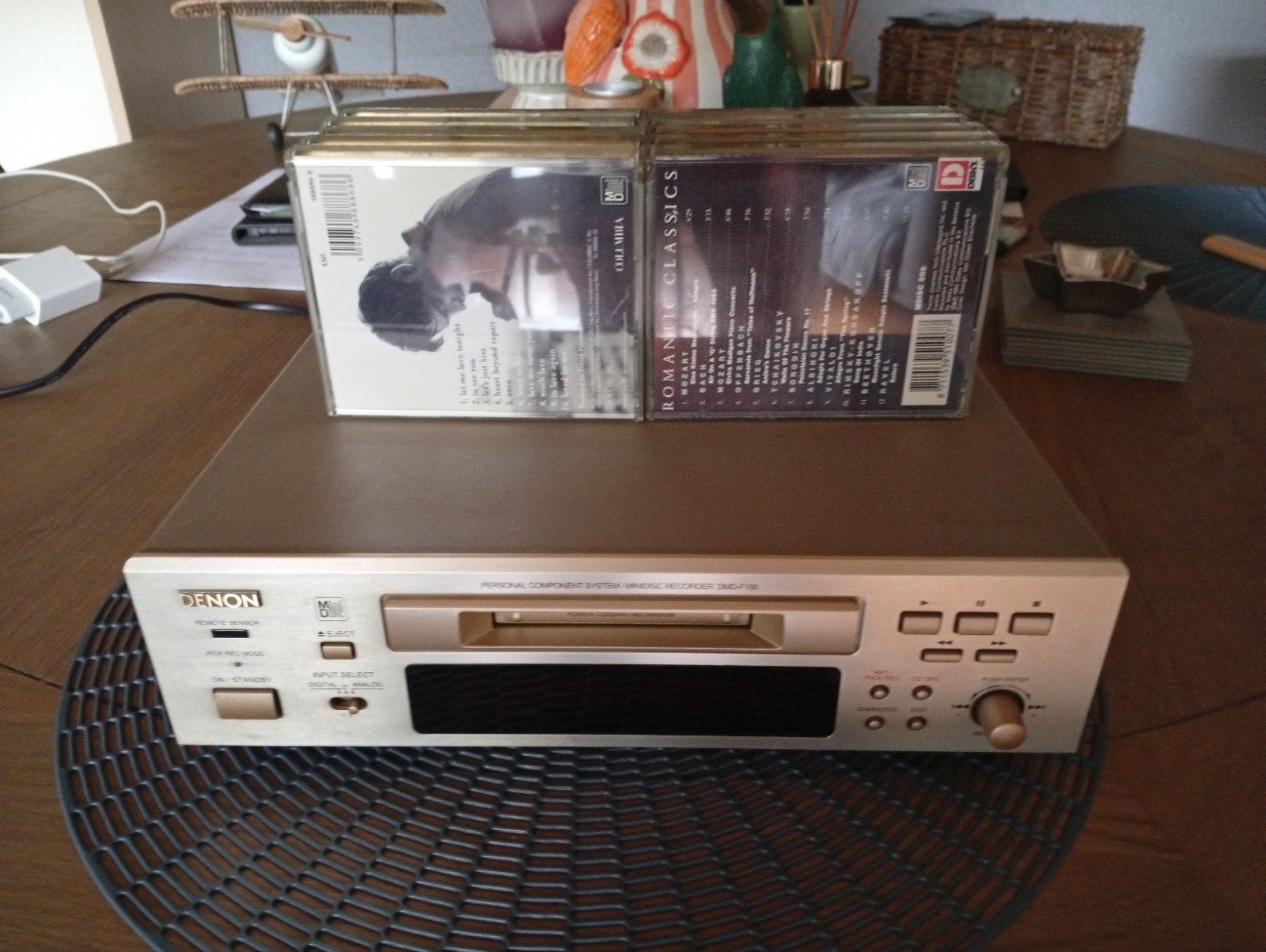 Denon DMD-M10 Minidisc Speler met CD's en Minidiscs, Ophalen, Gebruikt, Pop, Inclusief doosje