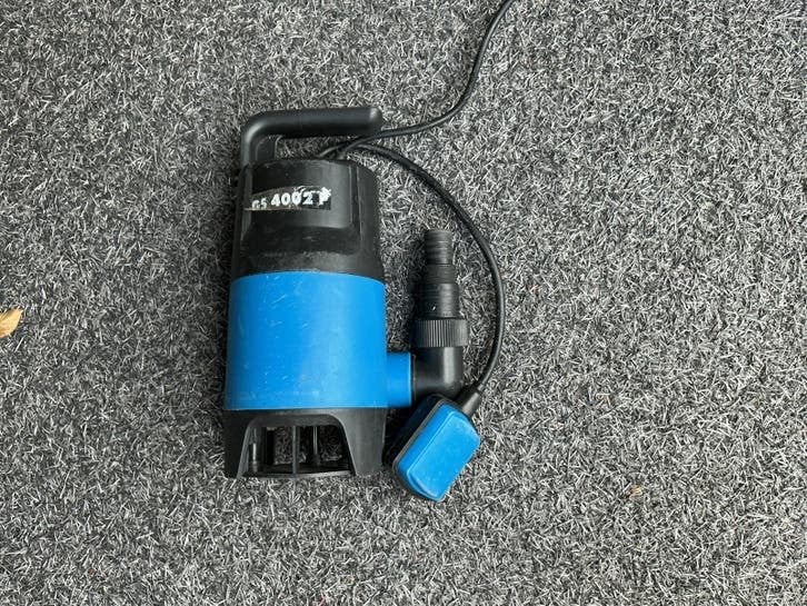 Dompelpomp met vlotter - Ideaal voor waterafvoer, Ophalen