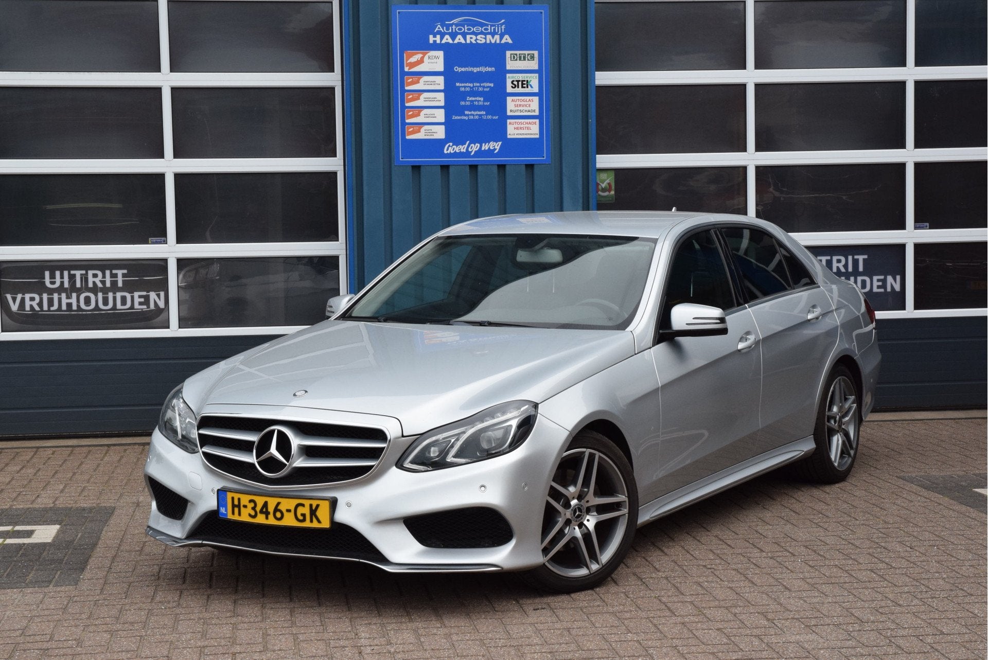 Mercedes-Benz E-Klasse 350 BlueTEC 4MATIC Prestige AMG Pakke, Auto's, Automaat, Gebruikt, 252 pk, 2987 cc