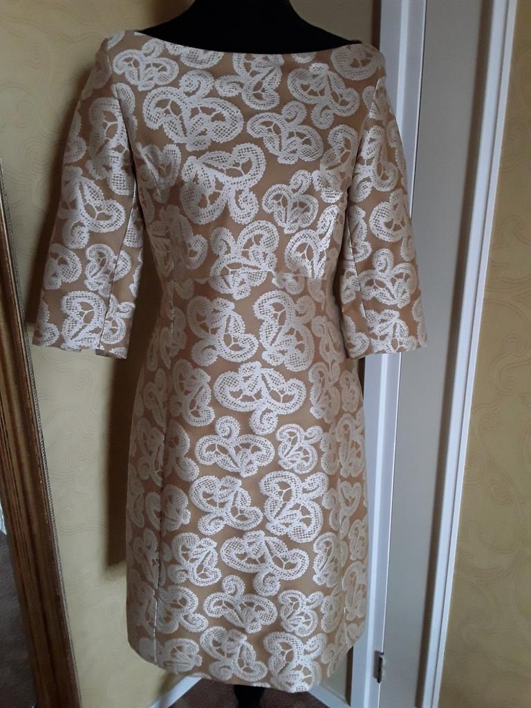 Natan goud beige kleed / jurk maat B38 NL36, Beige, Ophalen of Verzenden, Zo goed als nieuw, Knielengte