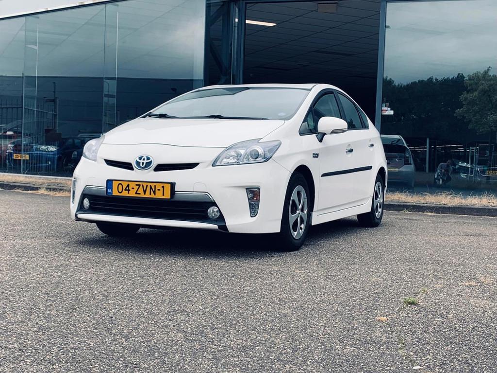 Toyota Prius 1.8 Plug-in Aspiration, Leder bekleding, Trekha, Auto's, Toyota, Euro 5, Stoelverwarming, Gebruikt, Zwart