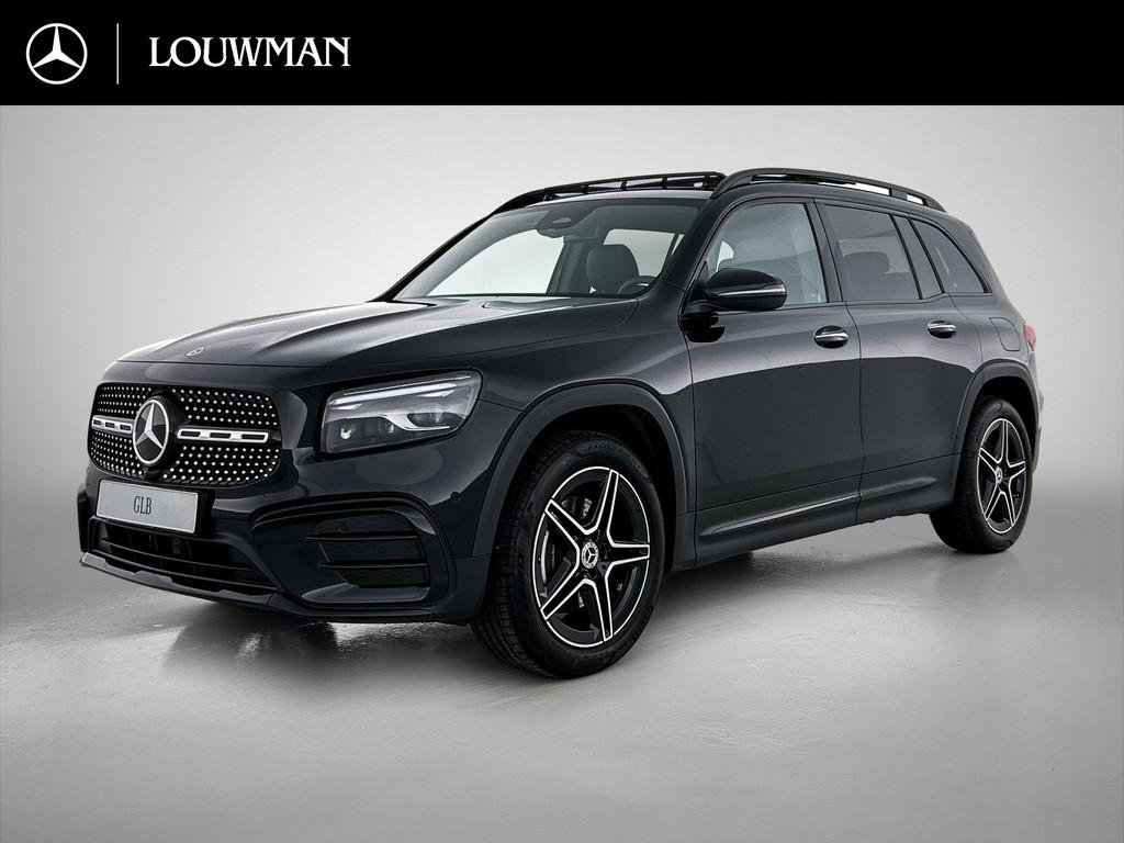 Mercedes-Benz GLB 180 Business Solution AMG 7p. | Trekhaak |, Auto's, Zwart, 4 cilinders, 7 stoelen, Zwart