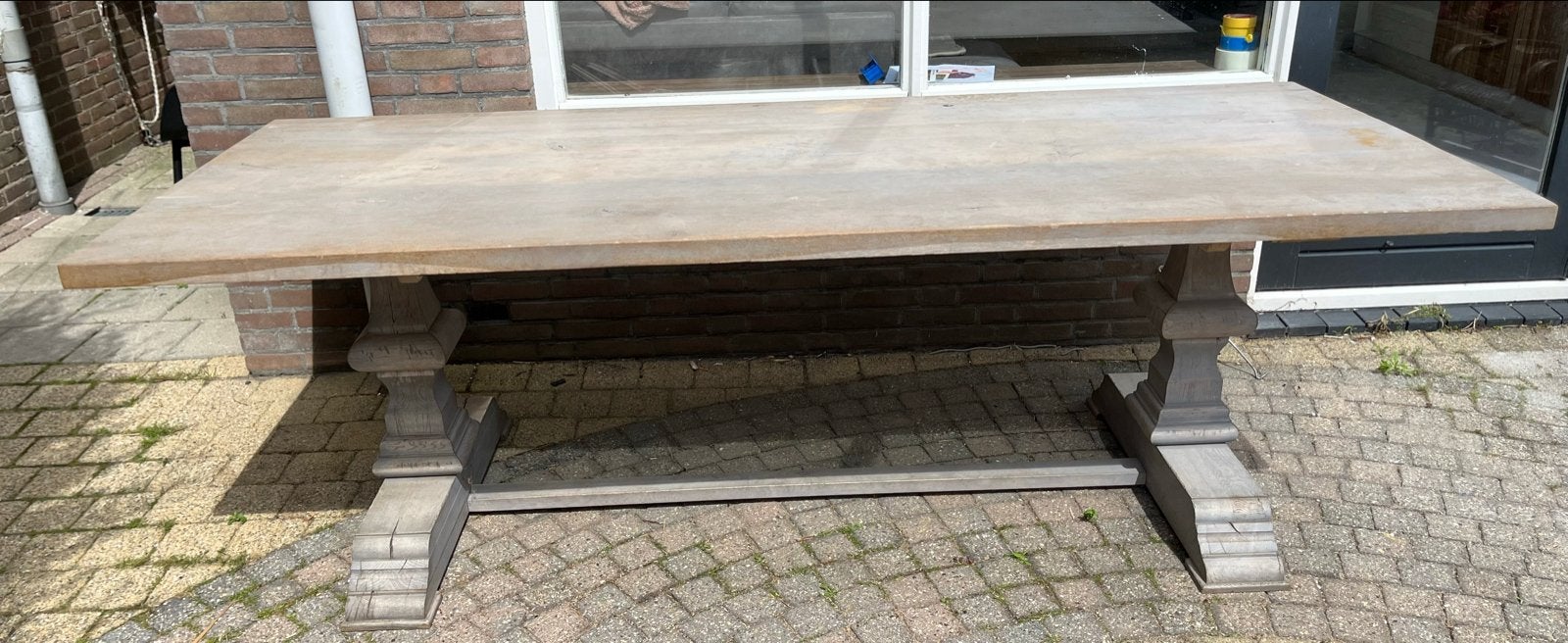 Klooster tafel, Ophalen