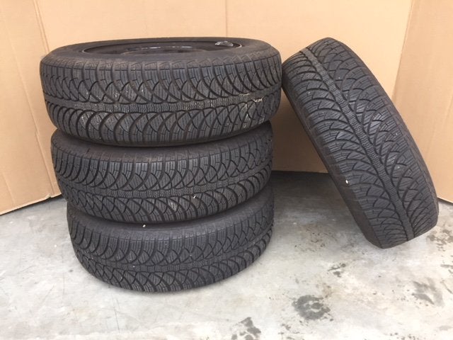 4 Fulda Montero 3 winterbanden 185/65 R15, Ophalen, Gebruikt