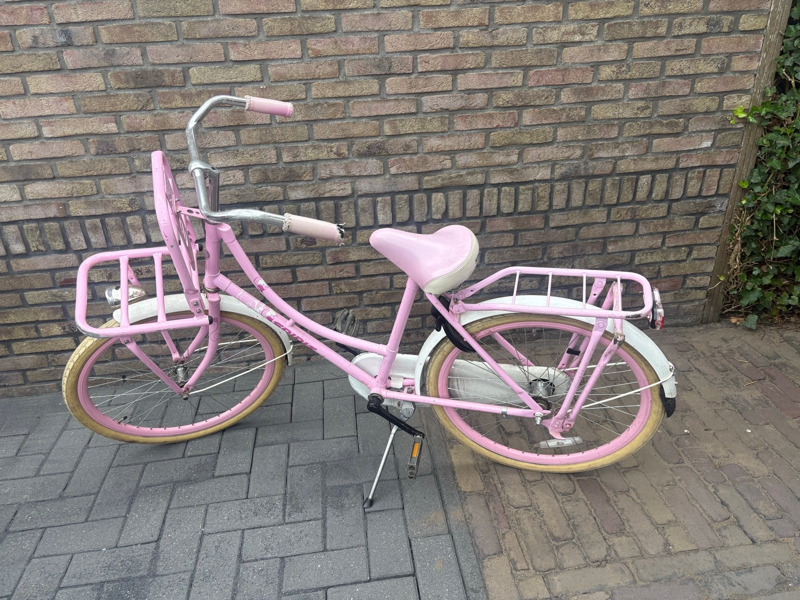 Roze meisjesfiets 24 inch, Fietsen en Brommers, Ophalen, Gebruikt, 24 inch