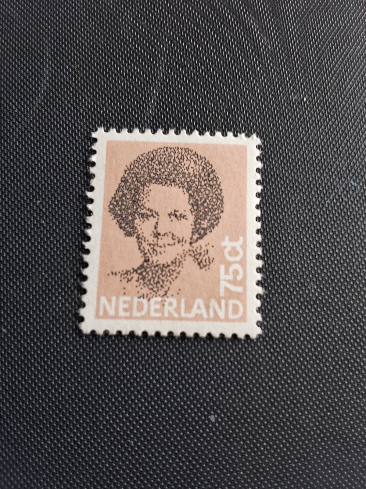 nvph 1239 Koningin Beatrix in zwart 1981-1990 ( pf), Postzegels en Munten, Ophalen of Verzenden