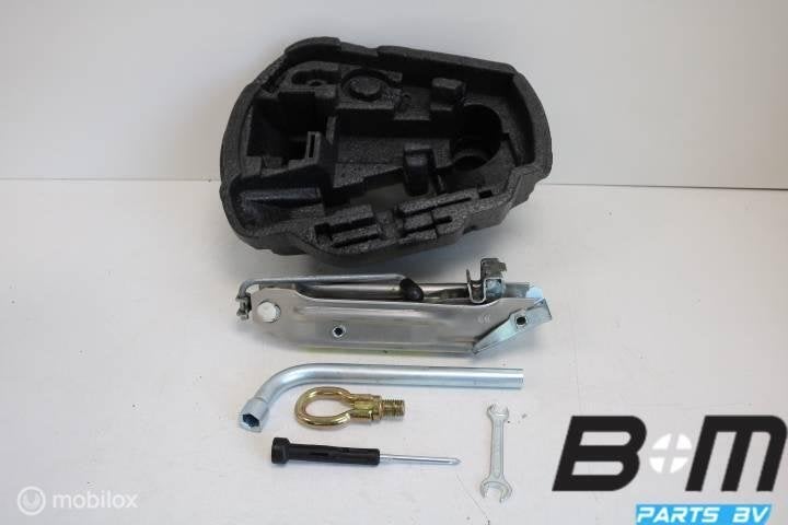 Krik met wagengereedschap VW Bora 1J0012115S, Gebruikt