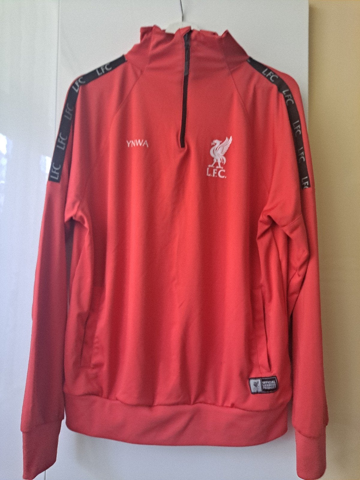 Liverpool FC Trainingsjack Maat M - Zo goed als nieuw, Maat 48/50 (M), Liverpool FC, Ophalen of Verzenden, Zo goed als nieuw