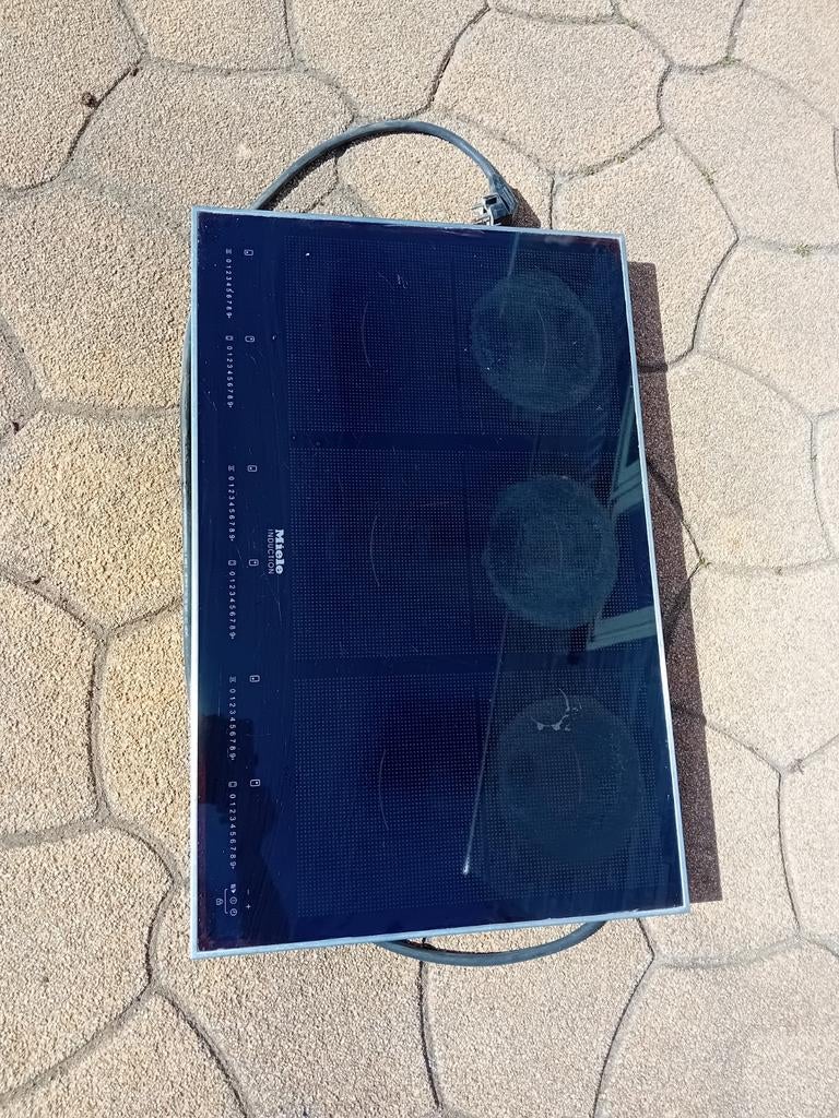 Miele kookplaat met afzuiging, Witgoed en Apparatuur, Kookplaten, Ophalen, Inbouw, Inductie, 4 kookzones