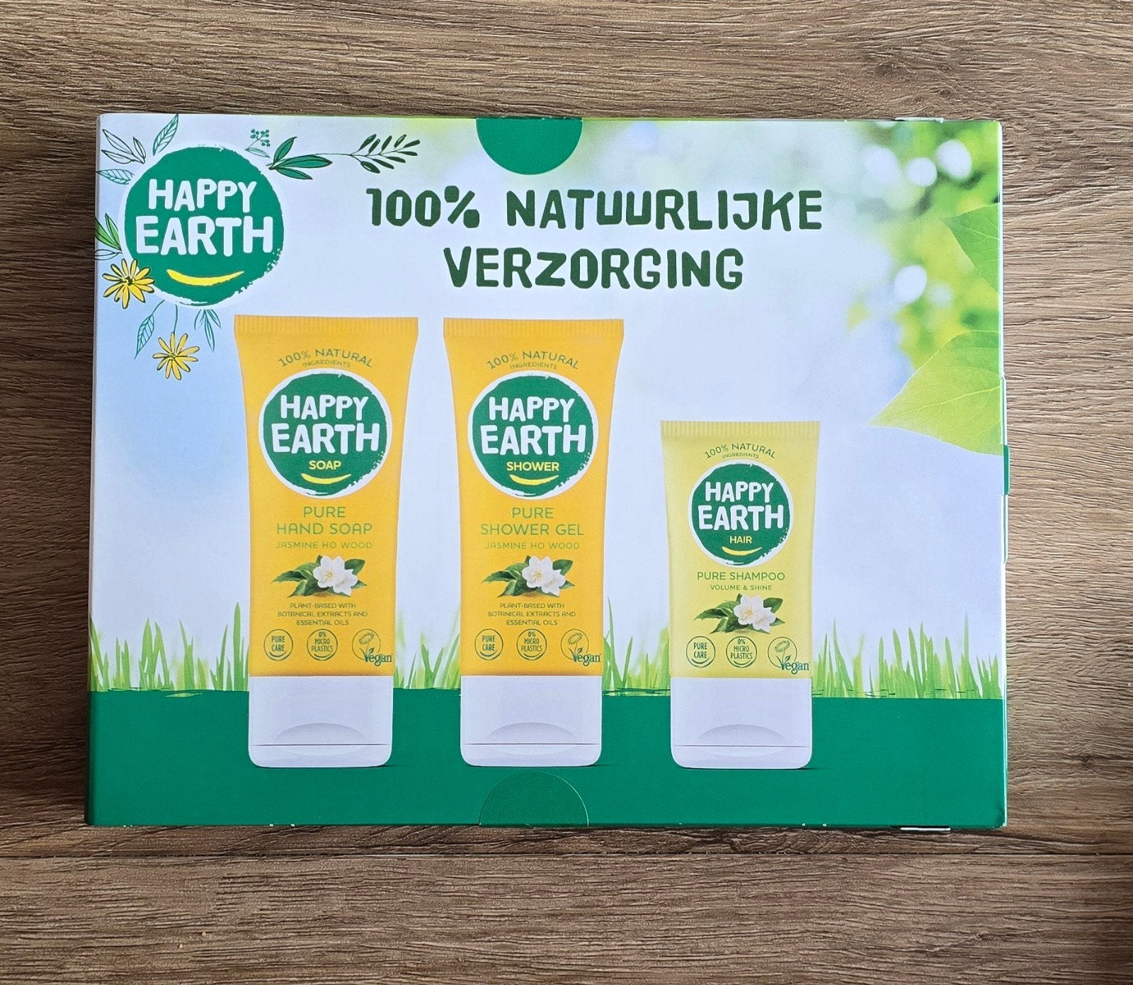 Happy Earth Cadeauset: Handzeep, Douchegel, Shampoo, Ophalen of Verzenden, Nieuw, Bad & Douche