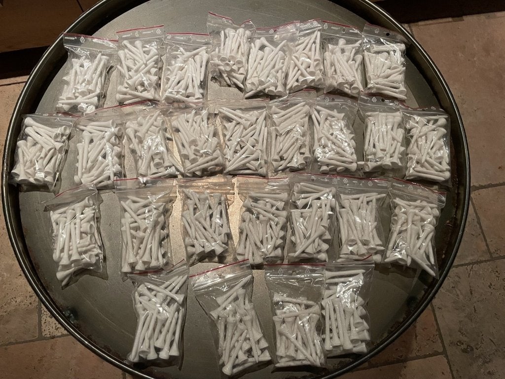 Tees 55 mm. nieuw. Verpakt per 25 stuks., Ophalen of Verzenden, Nieuw, Overige typen, Overige merken