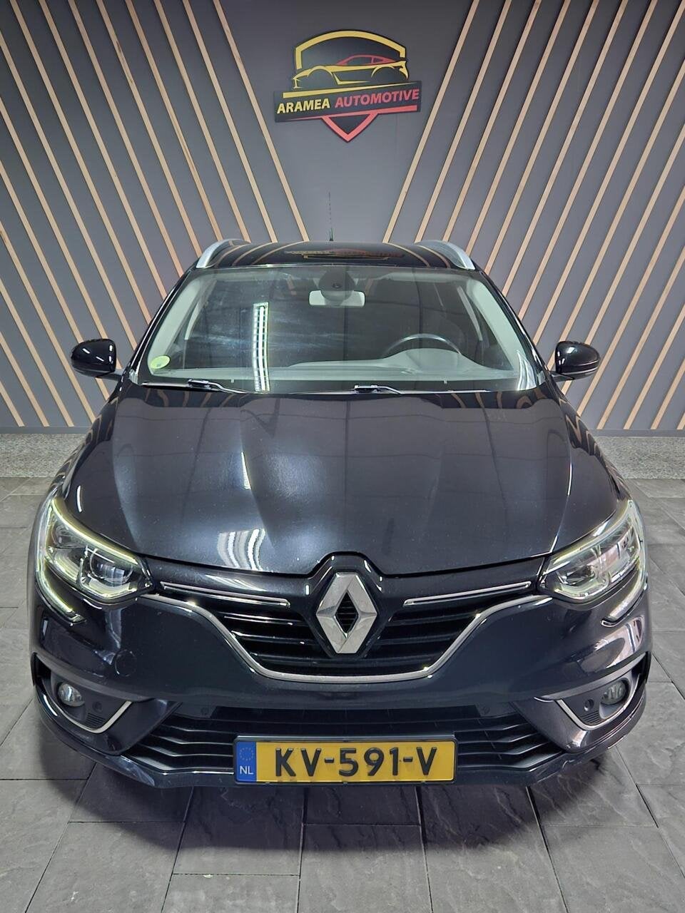 Renault Megane Estate 1.5 dCi Eco2 Zen GT interieur|LED|Trek, Auto's, Voorwielaandrijving, Automatische klimaatregeling, Gebruikt