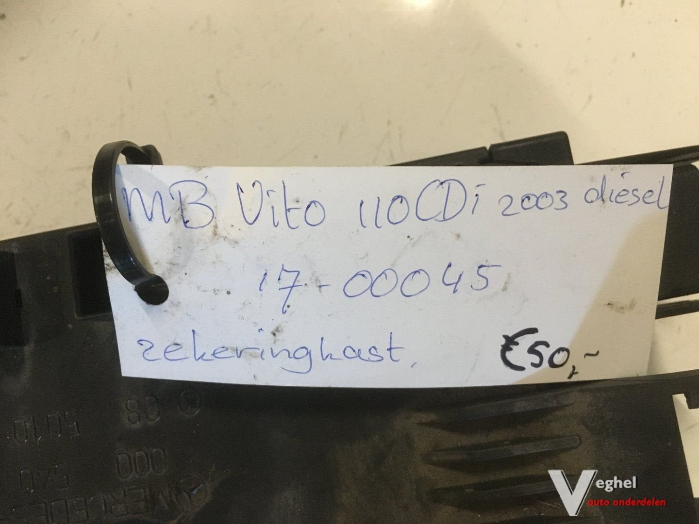 Mercedes Vito 110 cdi 2003 Zekeringkast