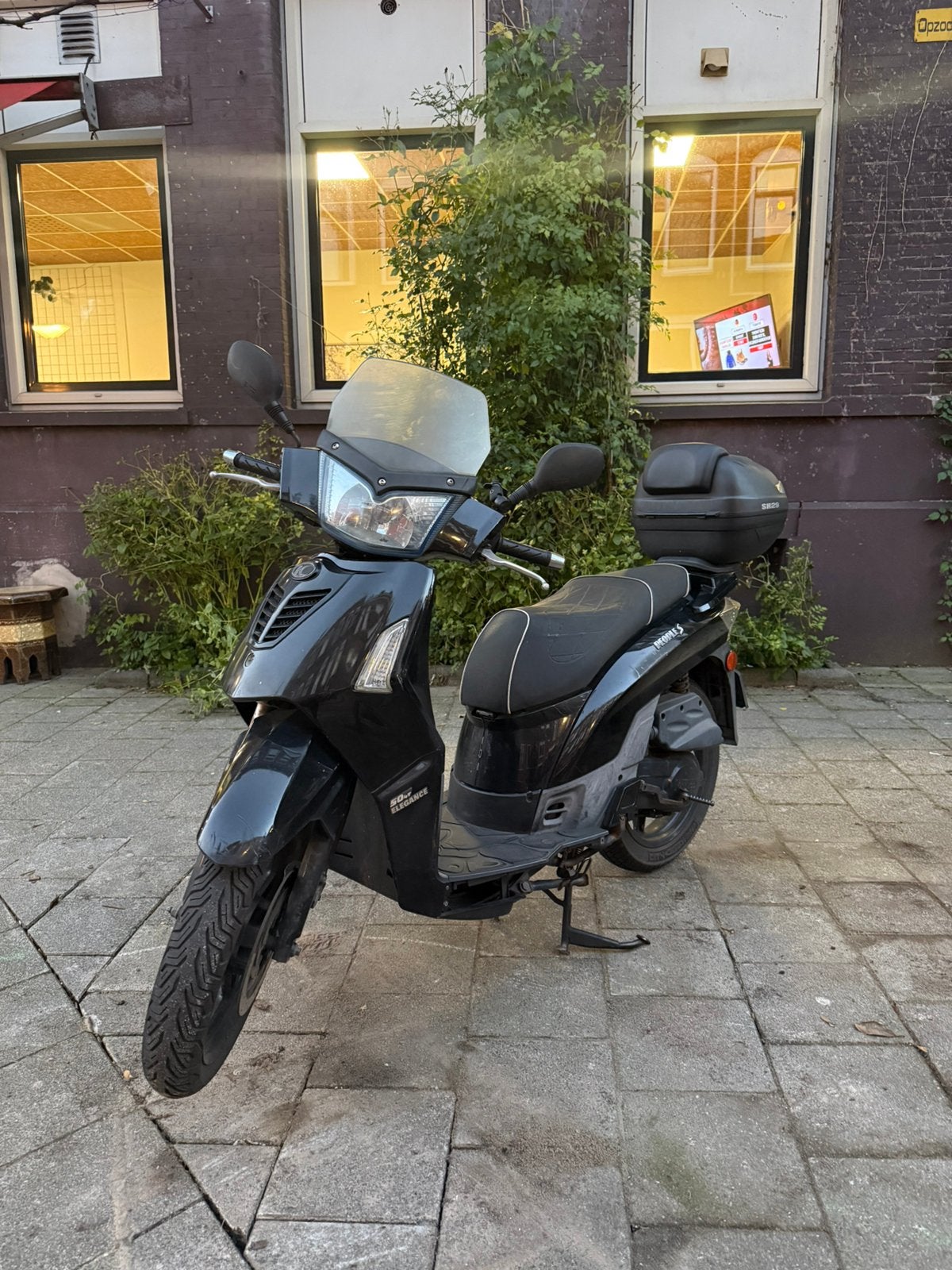Kymco People S Elegance zwart brom, Fietsen en Brommers, Ophalen, Gebruikt, Maximaal 45 km/u, People S
