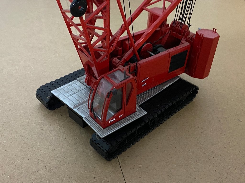 NZG 527 - MANITOWOC MODEL 555 TRACKED KRAAN V1 1:50, Hobby en Vrije tijd, Ophalen, NZG, Gebruikt, 8124AD Wesepe