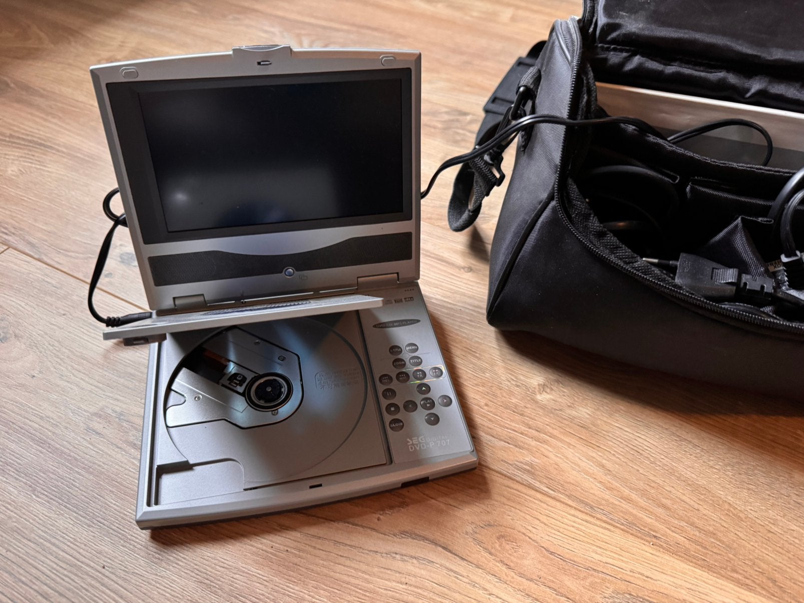Portable dvd speler, Audio, Tv en Foto, Ophalen of Verzenden, Zo goed als nieuw, Overige merken