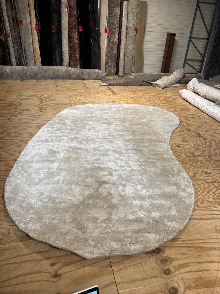 Vloerkleed Royale 12 l Whoon | Meubilex l van €899 voor €449, Ophalen, Crème, Gebruikt, 200 cm of meer