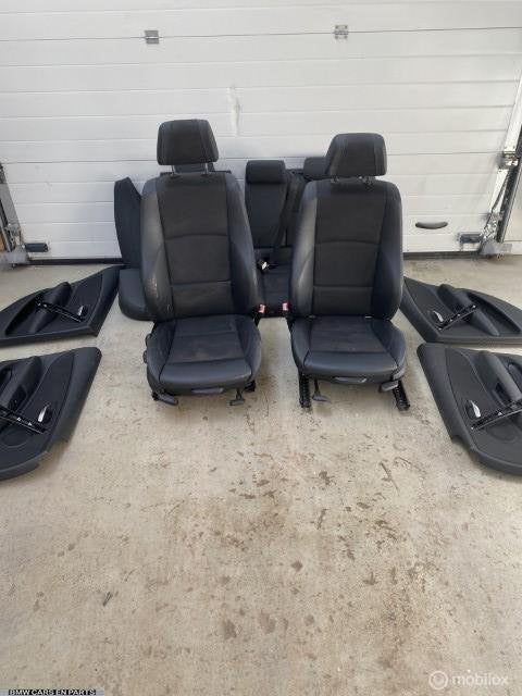 sport Interieur BMW 1-serie E87 ('04-'11) zwart leder/stof, Gebruikt, Partnerportal@bmw.de, Bmw, Ophalen of Verzenden
