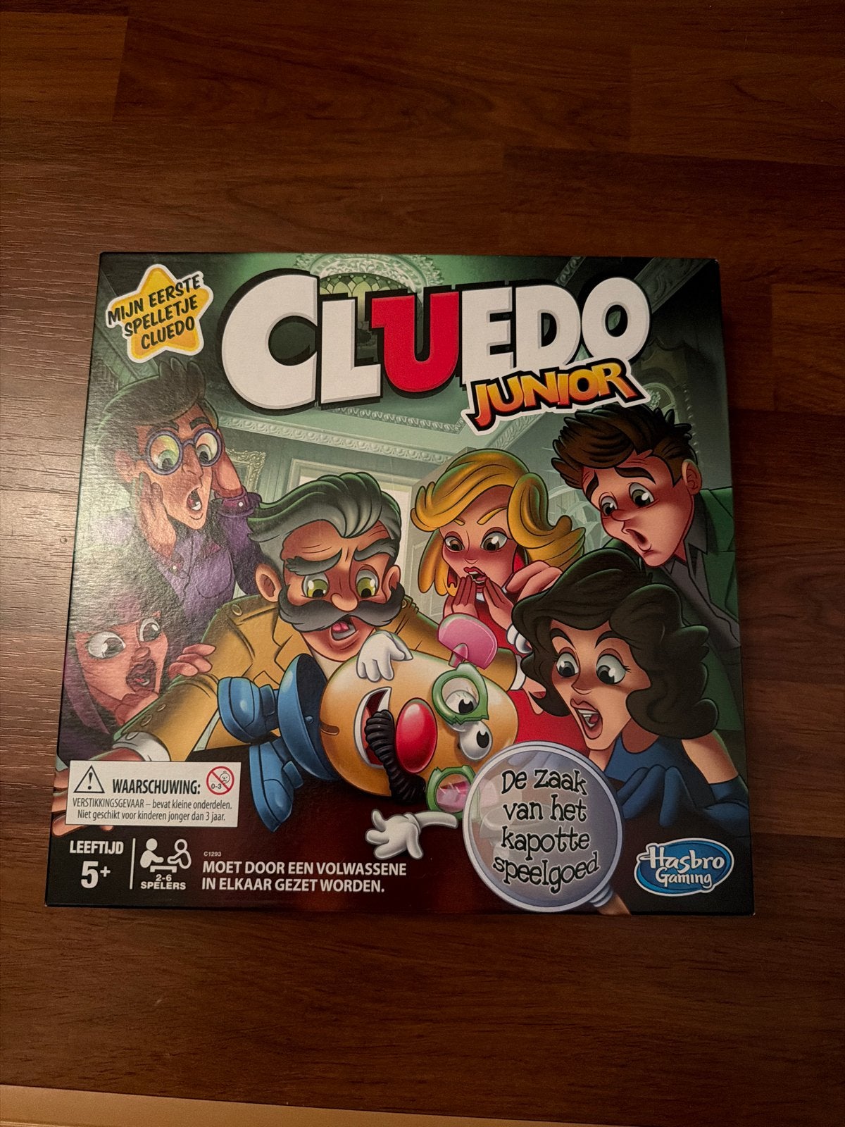 Cluedo Junior: De Zaak van het Kapotte Speelgoed, Drie of vier spelers, Ophalen of Verzenden, Gebruikt