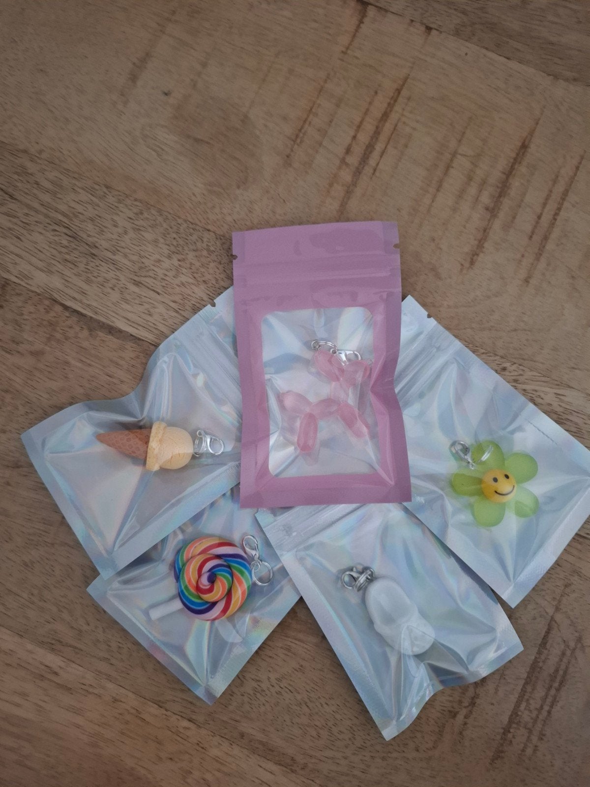 diverse  bedeltjes/hangertjes (zie omschrijving), Ophalen of Verzenden, Nieuw, Overige