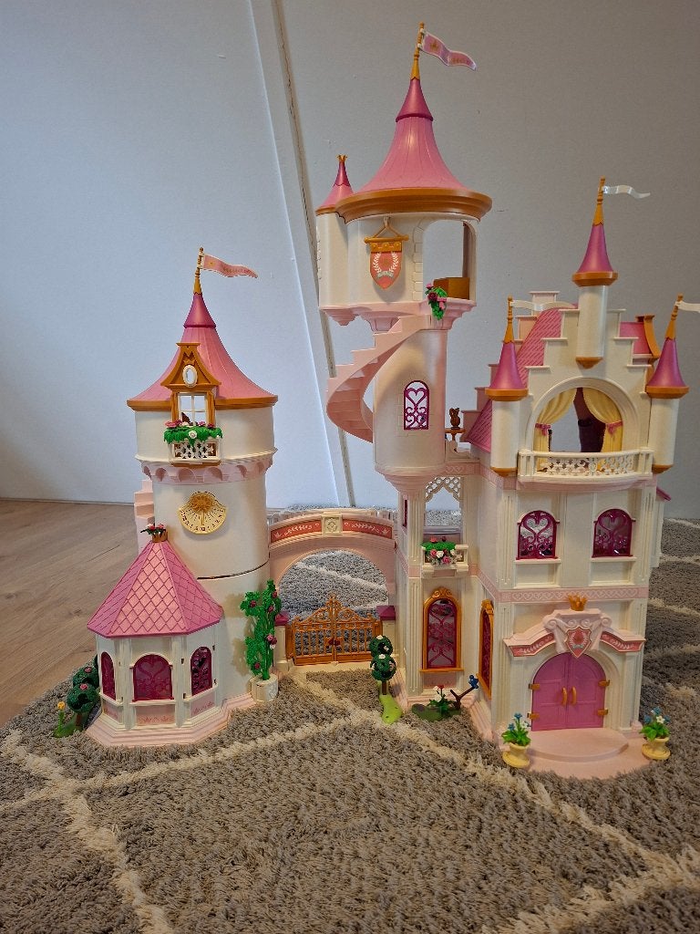 Playmobil kasteel & koets & poppetjes, Ophalen, Complete set, Zo goed als nieuw, Kasteel/Fort