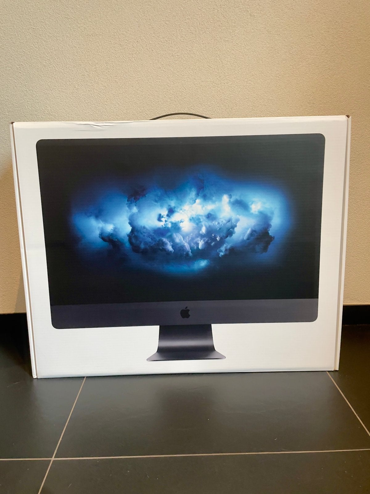 iMac Pro 27" – 64GB RAM – 4TB SSD – Vega 64 – incl. Doos!, Ophalen, 64 GB of meer, SSD, Zo goed als nieuw