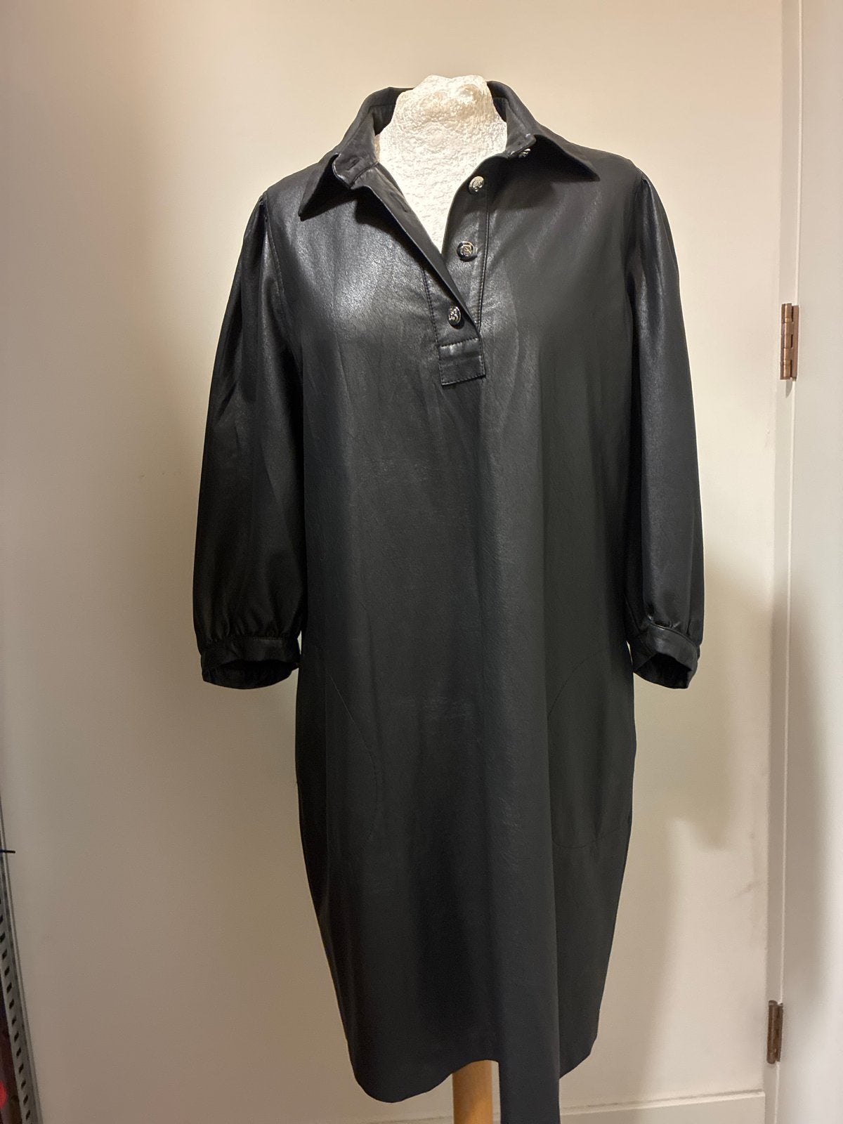 Caroline Biss vegan jurk zwart met pofmouw, maat 40, Kleding | Dames, Maat 38/40 (M), Zwart, Ophalen of Verzenden, Zo goed als nieuw