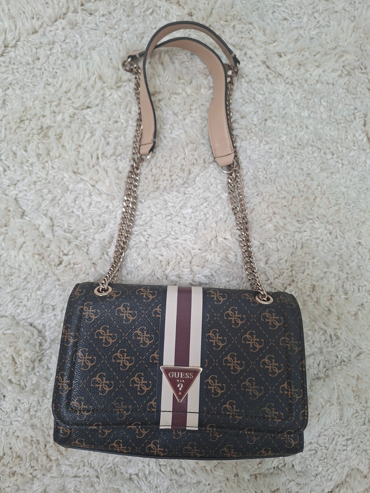 Guess tas met kettinghengsel, Verzenden, Gebruikt, Bruin, Schoudertasje
