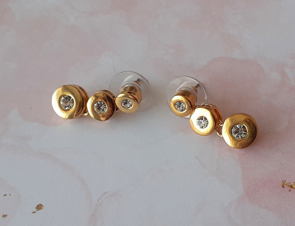 oorstekers goud met witte diamantjes, Overige materialen, Nieuw, Ophalen of Verzenden, Knopjes of Stekers