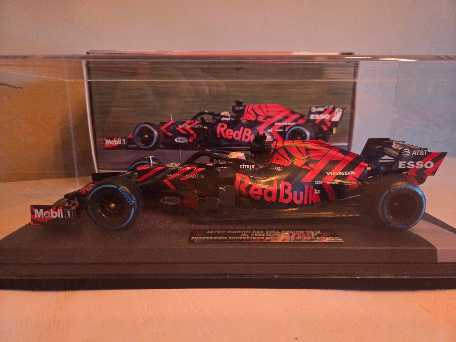 Max Verstappen Red Bull RB15 shakedown silverstone 2019, Ophalen of Verzenden, Zo goed als nieuw, Auto, MiniChamps