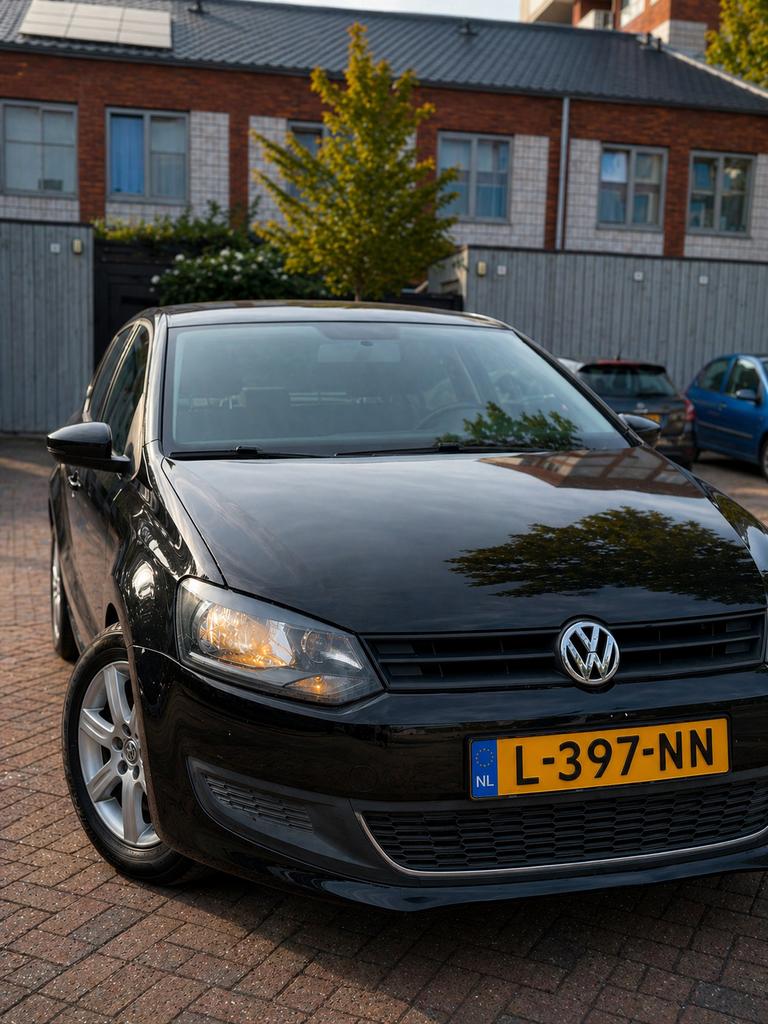 Volkswagen Polo Zwart, Auto's, 967 kg, 40 €/maand, 1198 cc, Zwart