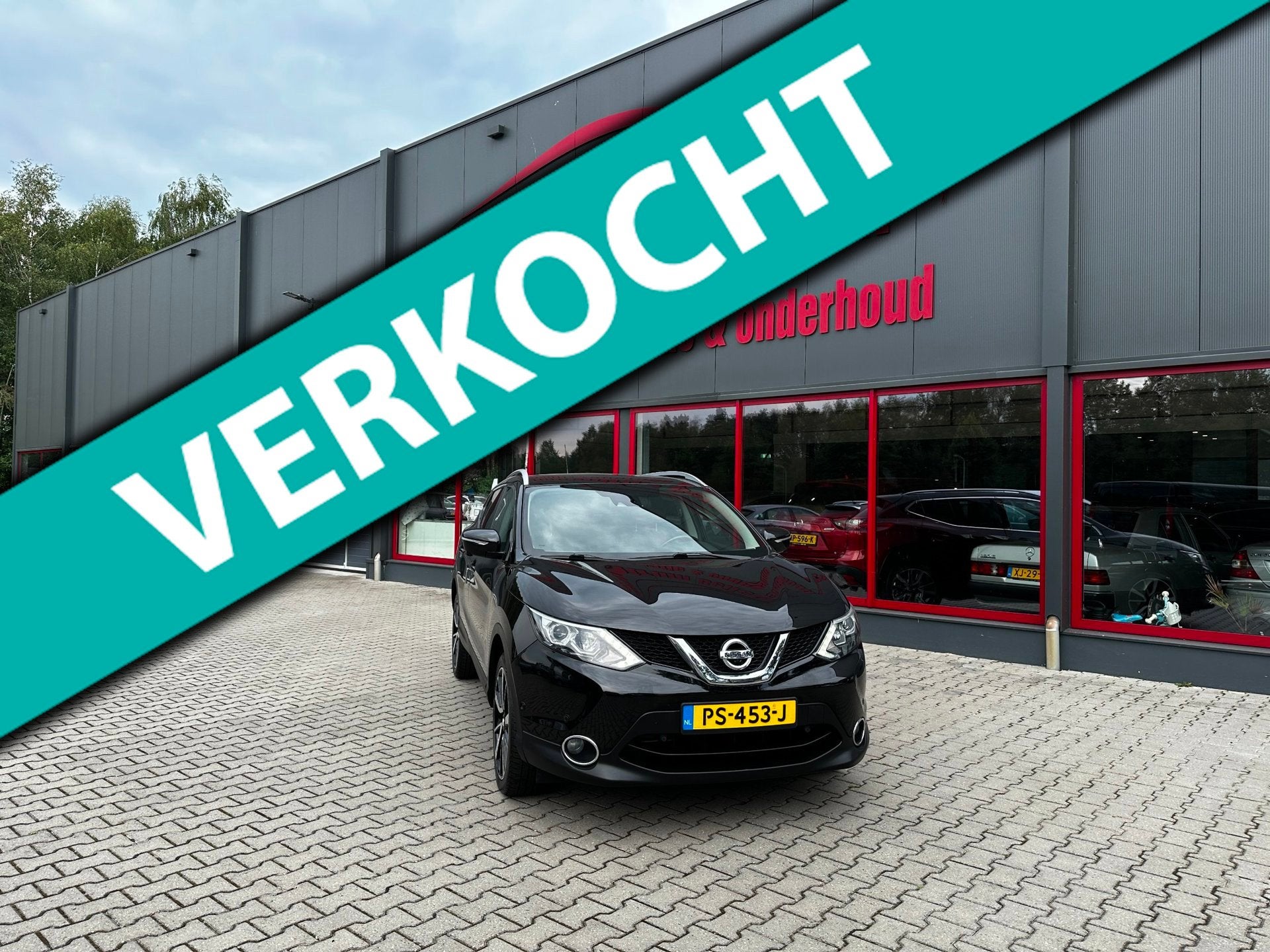 Nissan Qashqai 1.6 dCi Tekna / Pano / Leder / Trekhaak / Cam, Auto's, Voorwielaandrijving, Euro 5, 1340 kg, 4 cilinders
