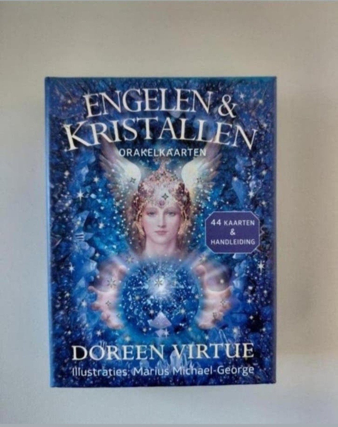 Engelen en kristallen orakel kaarten -v- Doreen Virtue, Ophalen of Verzenden, Zo goed als nieuw, Tarot of Kaarten leggen, Overige typen