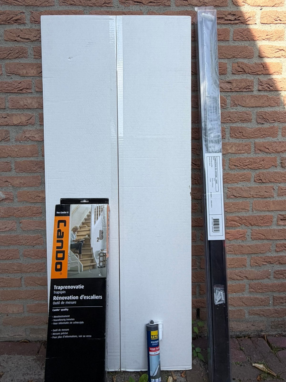 Traprenovatieset naturel eiken 1x incl zwarte trapprofielset, Ophalen, Nieuw, Trap, 2 tot 4 meter
