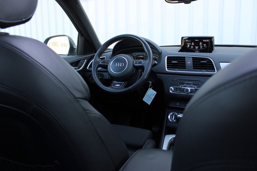Audi Q3 1.4 TFSI S-line Sport Edition | Incl. 12 maanden gar, Auto's, Audi, 12 maanden, 730 kg, 4 cilinders, Leder en Stof