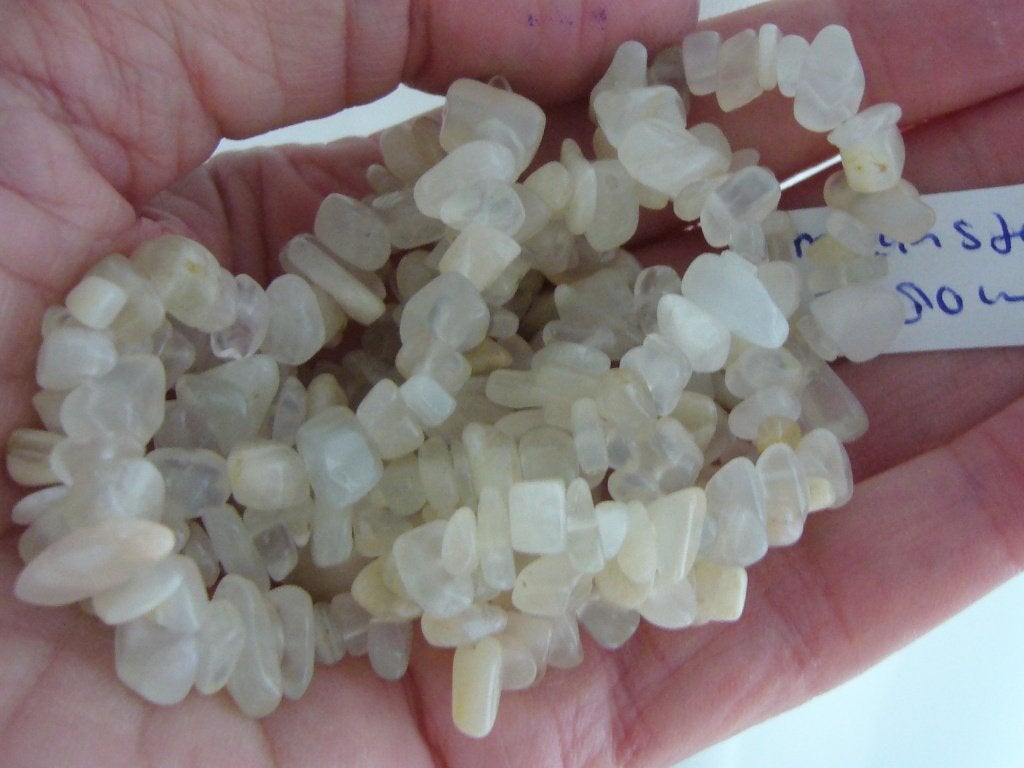 maansteen lange ketting 80cm mineraal edelsteen, Sieraden, Tassen en Uiterlijk, Kettingen, Wit, Ophalen of Verzenden, Zo goed als nieuw