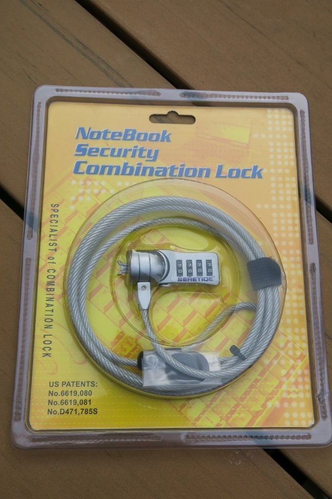Laptop slot met kabel en 4-nummerig codeslot Nieuw, Computers en Software, Ophalen of Verzenden, Nieuw
