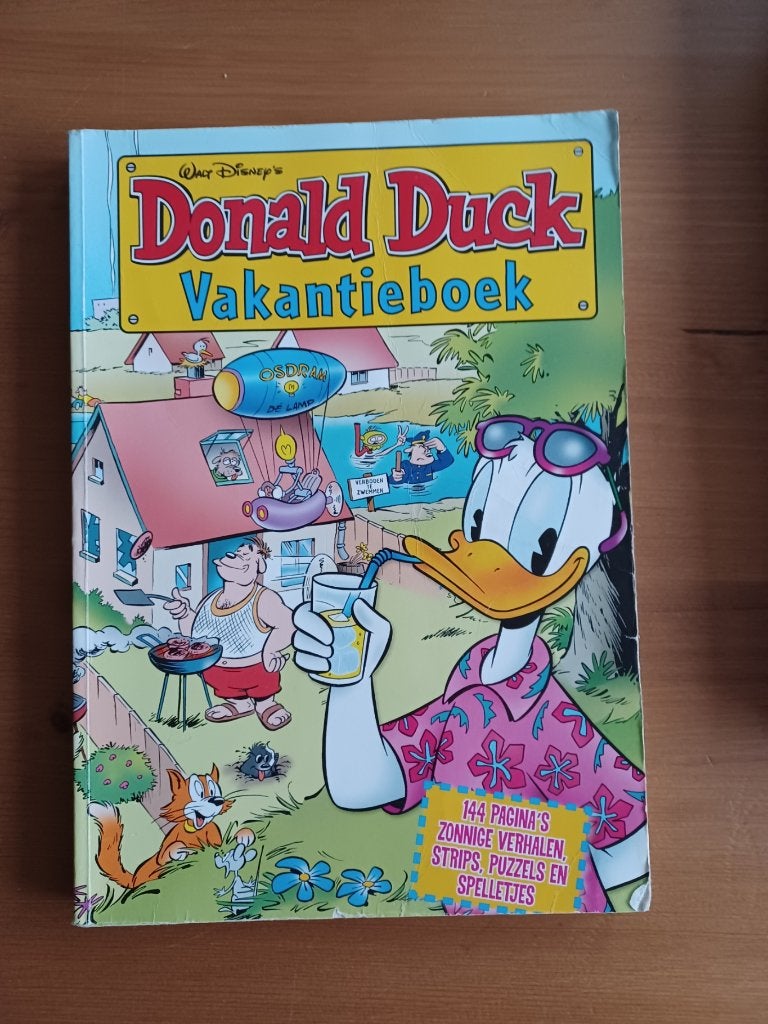 Donald Duck vakantieboek 2007, Gelezen, Ophalen of Verzenden, Walt Disney, Eén stripboek