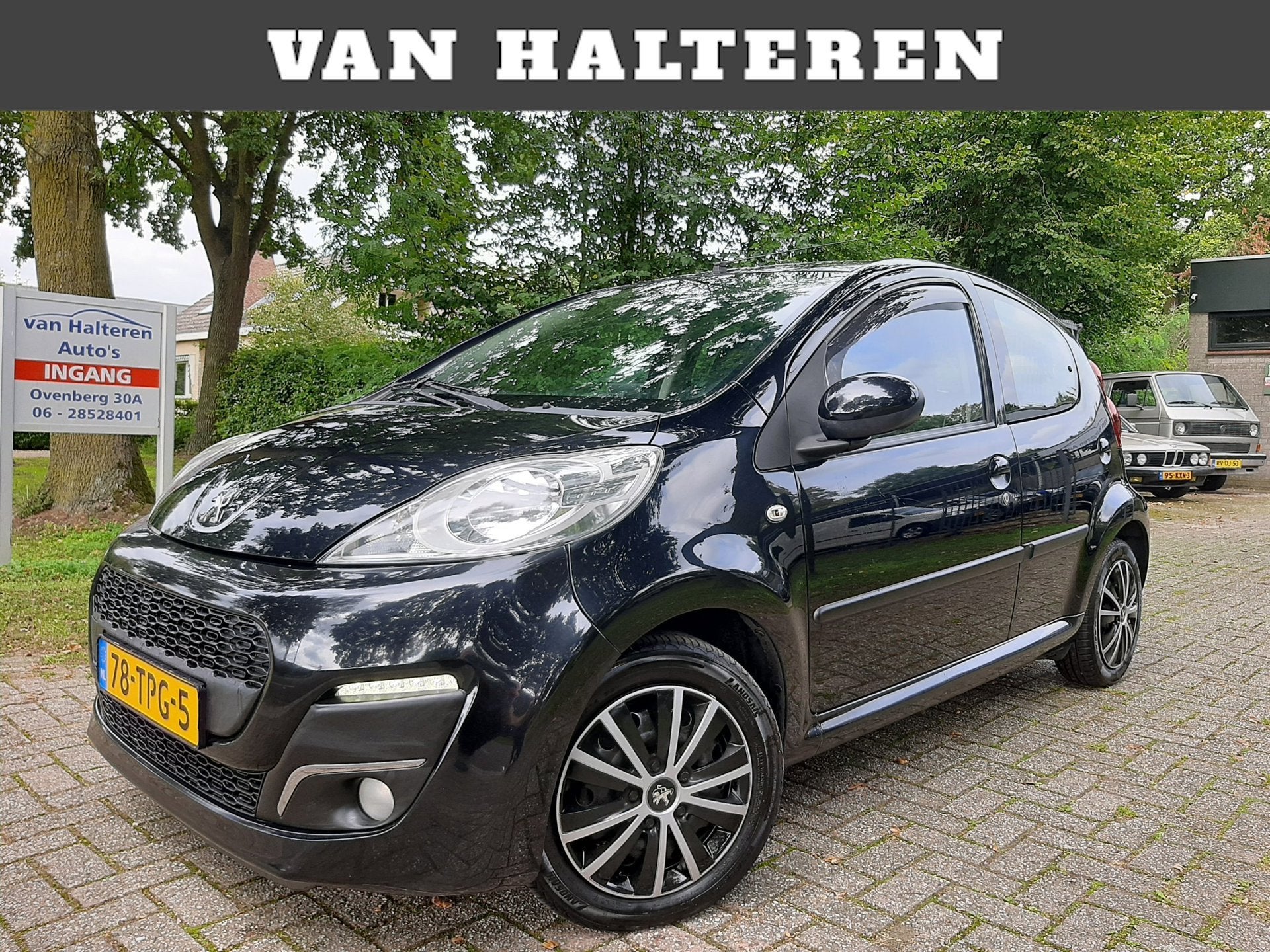 Peugeot 107 1.0 Airco AUTOMAAT Navigatie Camera 5-Deurs, Auto's, Euro 5, Stof, Gebruikt, Zwart